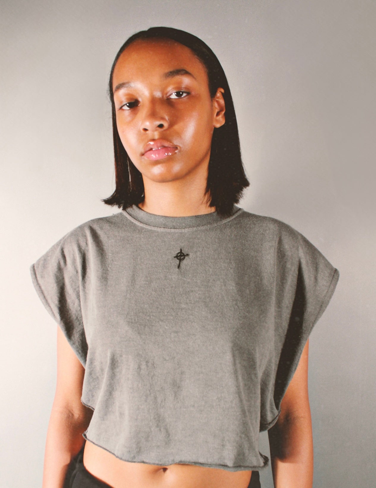 Cropped Cross Tee